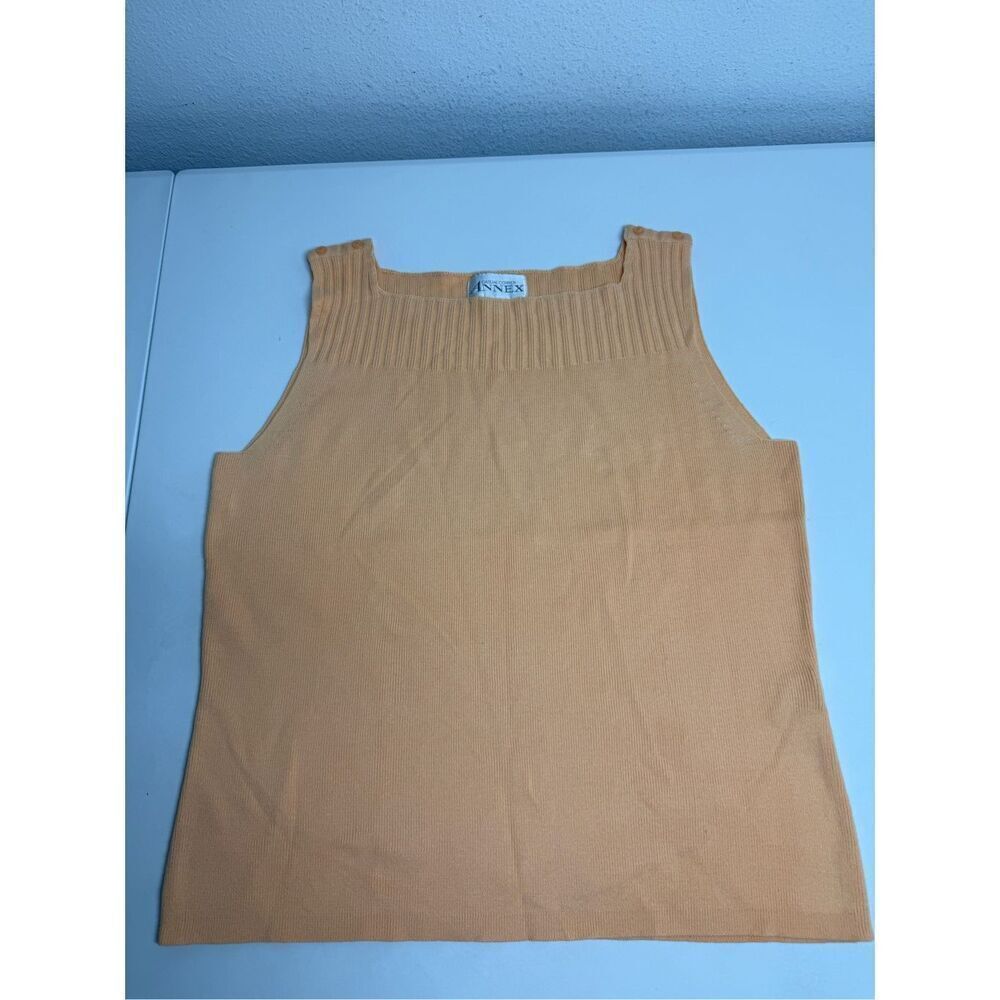 Annex Casual Corner Women’s Knit Tank Top Buttons Trim Size XL Orange/ Peach